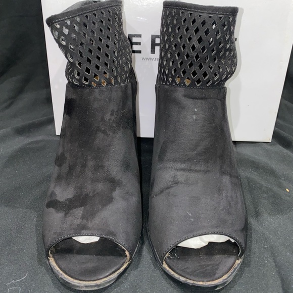 Report booties! - Picture 2 of 6